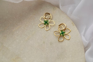 Green Pearly Flower - Earrings