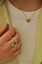 Load image into Gallery viewer, Green Springtime - Necklace
