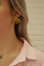 Load image into Gallery viewer, Leonore - Earrings
