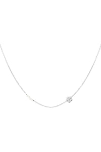 Silver Flower Pearls - Necklace