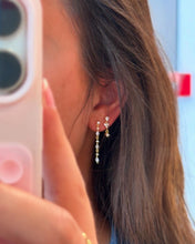 Load image into Gallery viewer, Triple Diamond - Earrings
