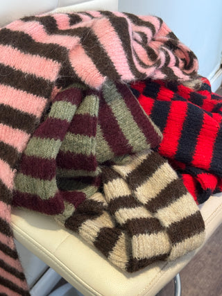 Red & Blue Billie - Scarf