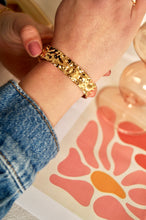 Load image into Gallery viewer, Curvy Bangle - Bracelet
