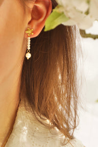 Flower Pearls - Earrings