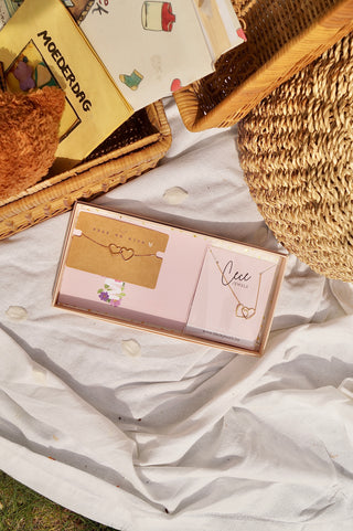 Connected Hearts - Necklace