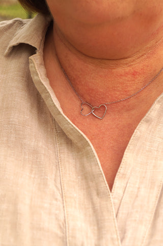 Silver Connected Hearts - Necklace