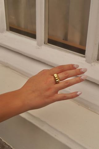 Chunky Croissant - Ring
