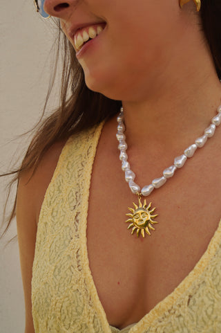 Big Sun Pearls - Necklace