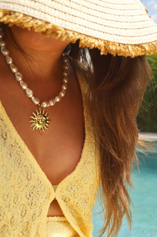 Big Sun Pearls - Necklace