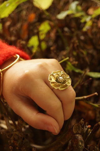 Vintage Pearl Flower - Ring