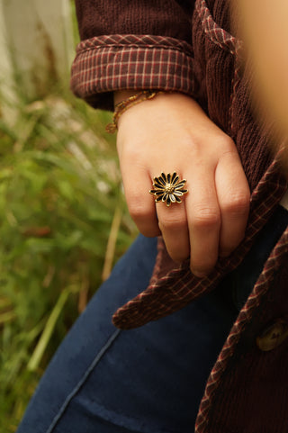 Black Elderflower - Ring