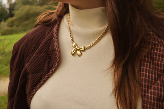 Big Chunky Bow - Necklace