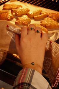 Green Mistletoe Flower - Ring