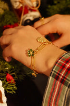 Load image into Gallery viewer, Green Flower Chain - Bracelet
