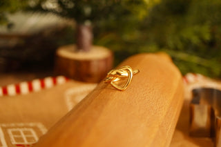 Knotted Heart - Ring