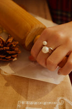 Load image into Gallery viewer, Double Silver Snow Pearls - Ring
