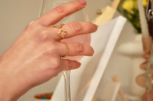 Load image into Gallery viewer, Multi Cute Clovers - Ring
