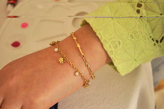 Pearly Heart Charms - Bracelet