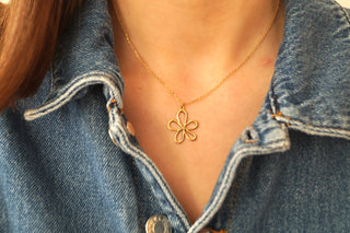 Daisy Flower - Necklace