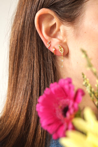 White Single Diamond - Earrings