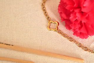 Chunky Chained Clover - Bracelet