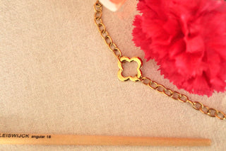 Chunky Chained Clover - Bracelet