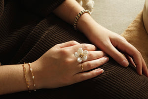 Big Pearl Flower - Ring