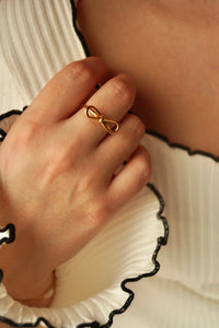 Girly Bow - Ring