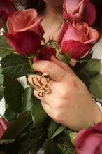 Load image into Gallery viewer, Valerie Flower - Ring
