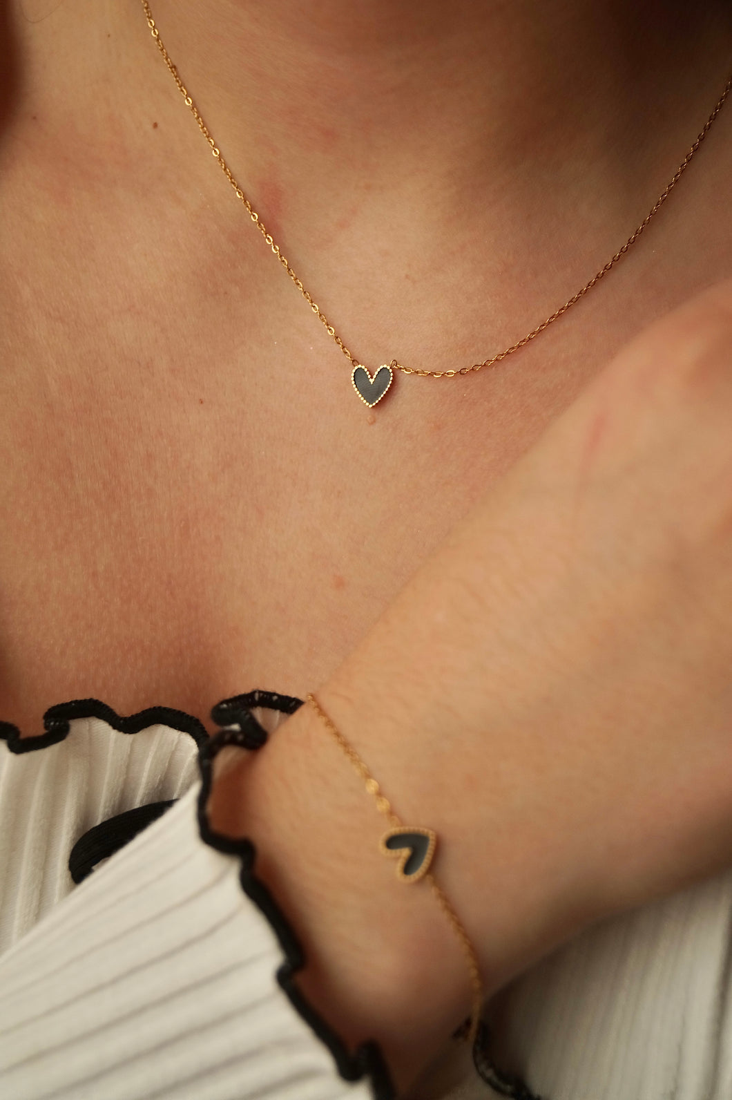 Black Color Heart - Necklace