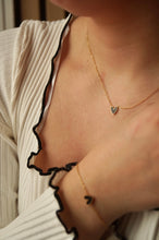 Load image into Gallery viewer, Black Color Heart - Necklace
