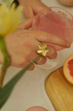 Load image into Gallery viewer, Lydia Flower - Ring
