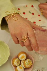 Daisy Open Flower - Ring