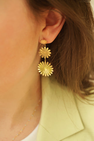 Alissa Flowers - Earrings