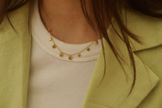 Cute Silver Sunflowers - Necklace