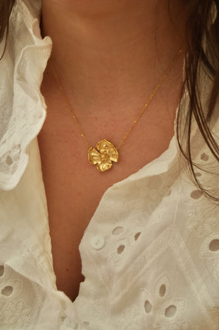 Amour Flower - Necklace