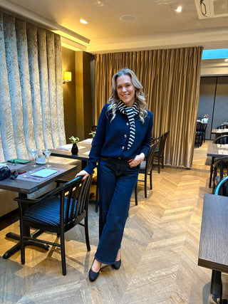 Blue Julia - Gilet + Scarf