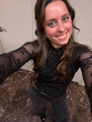 Elegant Black Flower Lace - Longsleeve