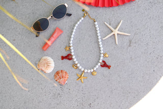 Chunky Seaside Pearls - Necklace