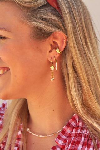Golden Earcuff - Earrings