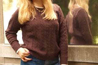 Brown Lu With White Coll - Pull