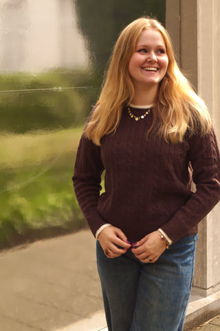 Brown Lu With White Coll - Pull