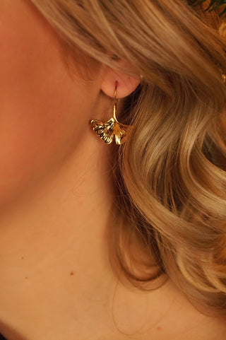 Fine Hanging Leaf - Earrings