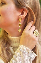 Load image into Gallery viewer, Golden Drops - Earrings

