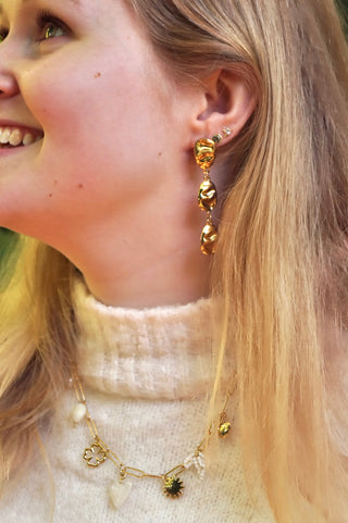 White Bow & Heart Charms - Necklace