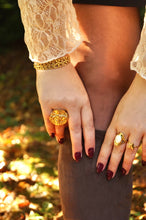 Load image into Gallery viewer, Marble Oval Treasure - Ring
