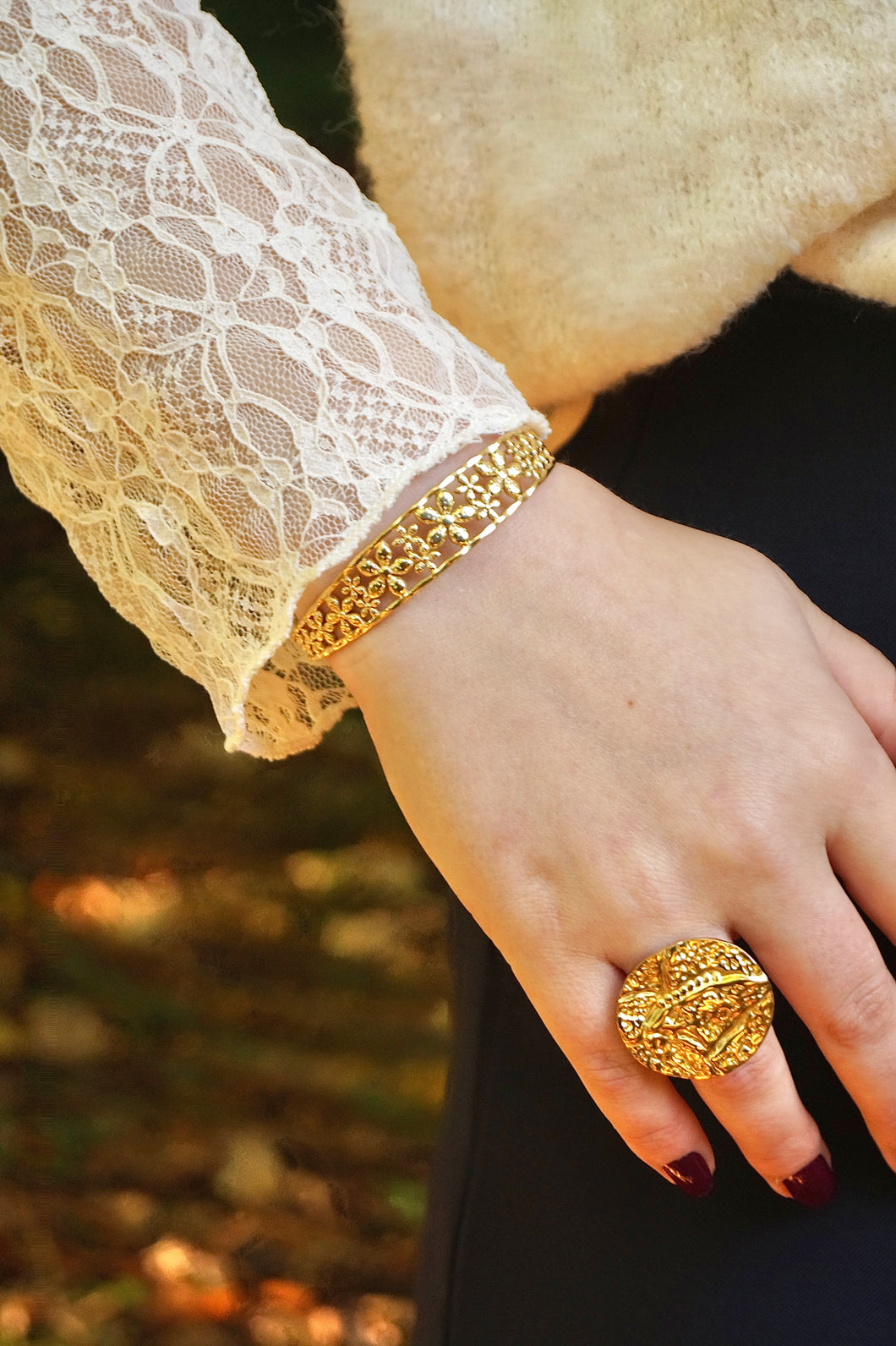 Double Flowers Bangle - Bracelet