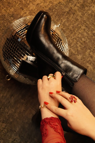 Red Winter Flower - Ring