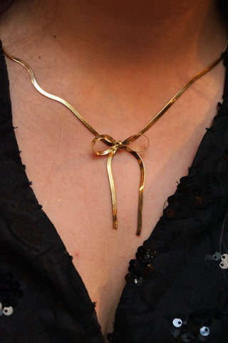 Long Snakeskin Bow - Necklace