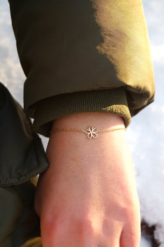 Open Diamond Flower - Bracelet